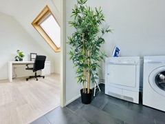 22 2e etage Gaasterland overloop[3].jpg