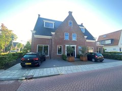 Under offer: Raadhuisstraat 8A, 1121 XD Landsmeer