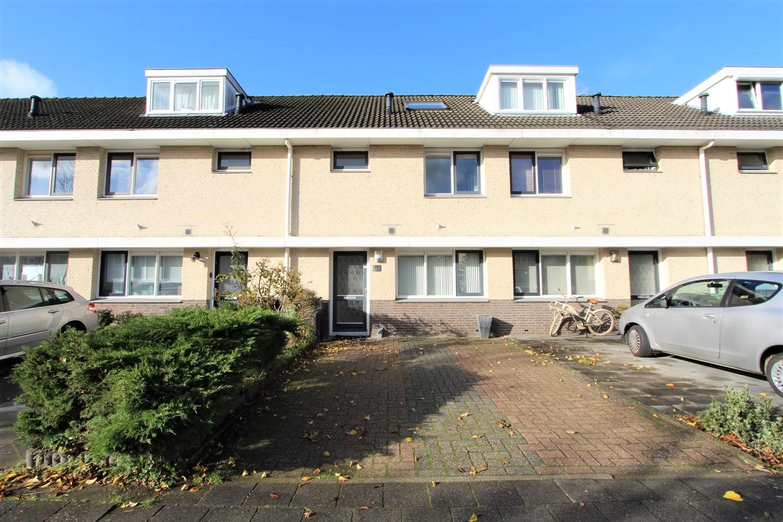 Huis Anne de Vrieslaan 10 — foto 1