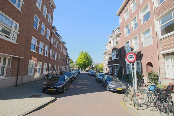 Medium property photo - Holbeinstraat 57-1, 1077 VC Amsterdam