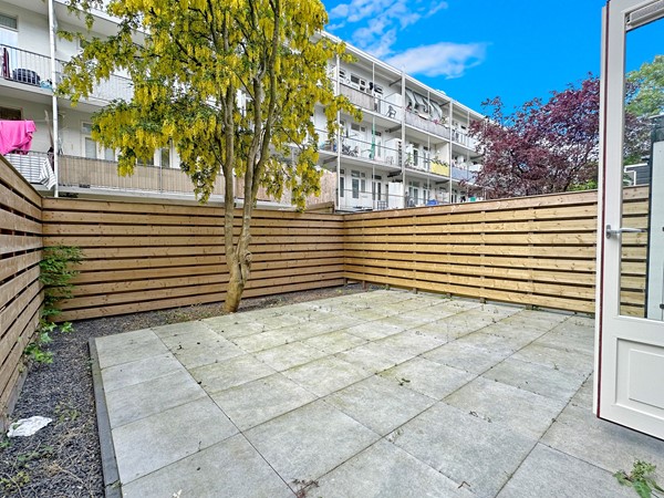 Medium property photo - Shackletonstraat 26H, 1056 RM Amsterdam