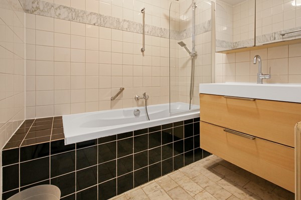 Medium property photo - Logger 308, 1186 RZ Amstelveen