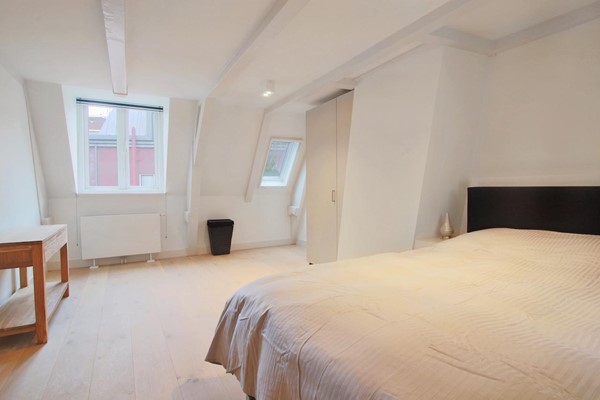 Medium property photo - Herengracht 607C, 1017 CE Amsterdam