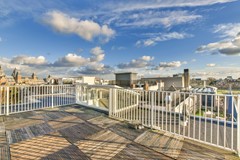 Under offer: Van De Veldestraat 7-2, 1071 CW Amsterdam