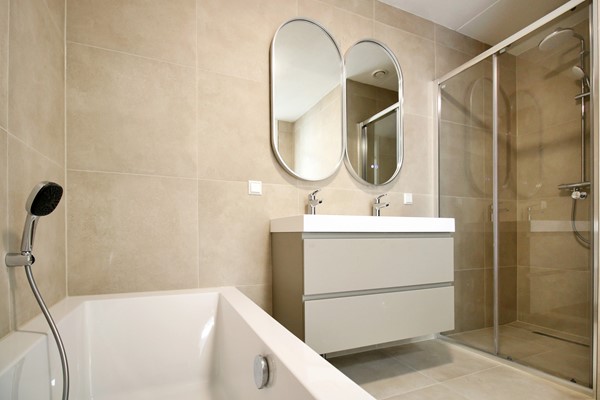 Medium property photo - Mattenbiesstraat 125, 1087 GC Amsterdam