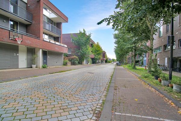Medium property photo - Zwanebloemlaan 210, 1087 GD Amsterdam