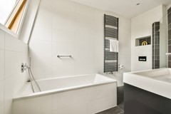 New for sale: Jacob Obrechtstraat 1-2, 1071 KC Amsterdam