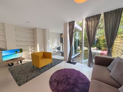 Under offer: Van Hogendorpstraat 187H, 1051BZ Amsterdam