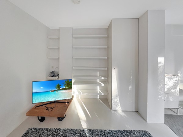 Medium property photo - Van Hogendorpstraat 187H, 1051 BZ Amsterdam