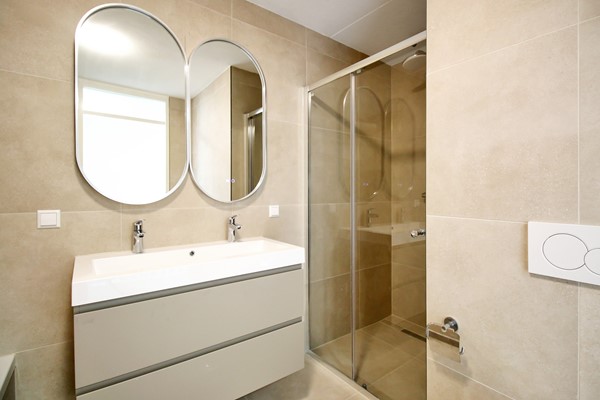 Medium property photo - Mattenbiesstraat 125, 1087 GC Amsterdam