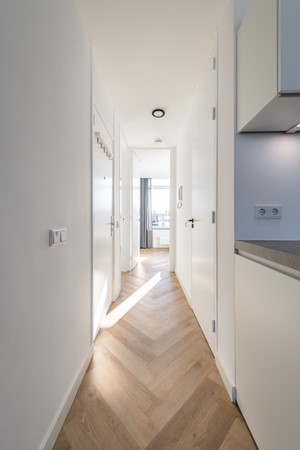 Medium property photo - Haarlemmerweg 55-3, 1051 KP Amsterdam