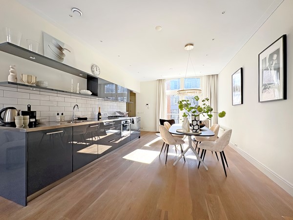 Medium property photo - Pieter Cornelisz. Hooftstraat 55-2, 1071 BN Amsterdam