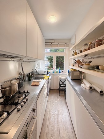 Medium property photo - Van Tuyll van Serooskerkenweg 73-1, 1076 JG Amsterdam