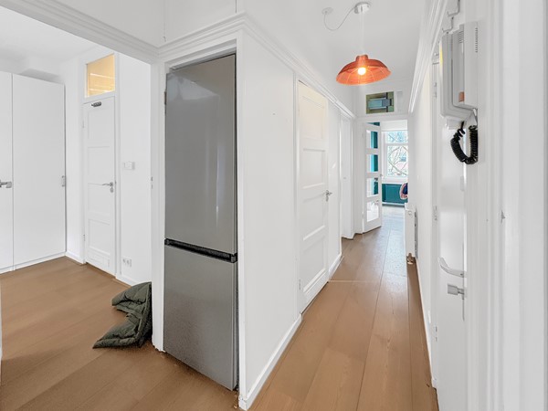 Medium property photo - Van Tuyll van Serooskerkenweg 73-1, 1076 JG Amsterdam