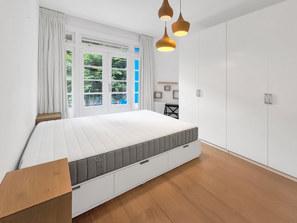 Medium property photo - Van Tuyll van Serooskerkenweg 73-1, 1076 JG Amsterdam