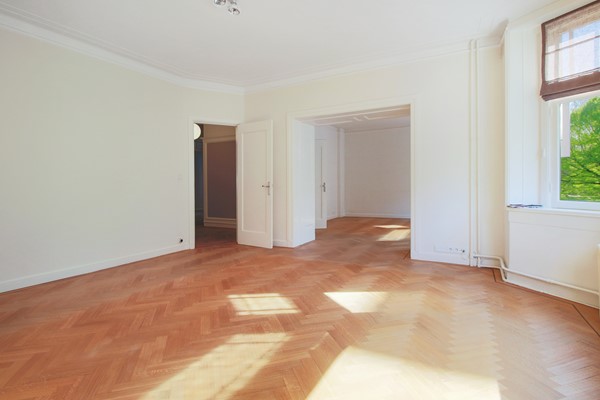 Medium property photo - Holbeinstraat 57-1, 1077 VC Amsterdam