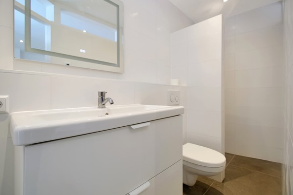 Medium property photo - Nieuwendijk 36-3, 1012 ML Amsterdam