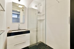 Under offer: Scheepstimmermanstraat 86B, 1019 WZ Amsterdam
