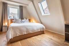 For sale: Willemsstraat 135-2V, 1015 JB Amsterdam