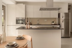 Onder bod:Mary van der Sluisstraat 526, 1095 ME Amsterdam - Foto