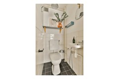 Under offer: Kanaalstraat 103D, 1054 XC Amsterdam