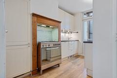 Under offer: Jan Pieter Heijestraat 145-2, 1054 MG Amsterdam