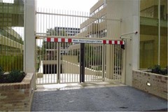 For rent: Rosy Wertheimstraat 30, 1082MZ Amsterdam