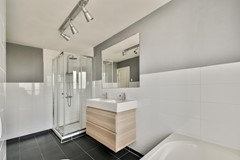 Cornelis Roobolstraat 18 - 18.jpg