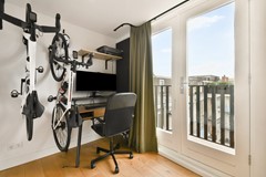 For sale: Molukkenstraat 37-3, 1095 AT Amsterdam