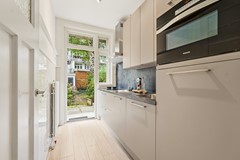 Onder bod: Postjeskade 177H, 1058DS Amsterdam