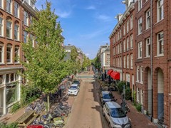 For sale: Van Oldenbarneveldtstraat 96-3, 1052KH Amsterdam