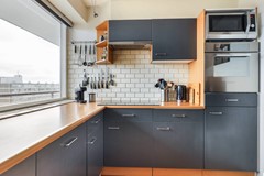 Verhuurd: Burgemeester Hogguerstraat 1159, 1064 EK Amsterdam