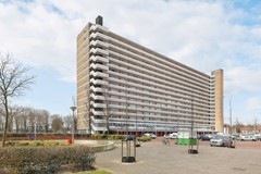 Verhuurd: Burgemeester Hogguerstraat 1159, 1064 EK Amsterdam