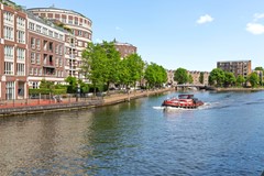 Sold subject to conditions: Eerste Kostverlorenkade 11-3, 1052EM Amsterdam