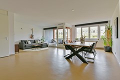 Under offer:Leeuwendalersweg 668, 1061 BK Amsterdam - Photo