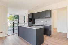 For rent: Barajasweg 174, 1043 CP Amsterdam