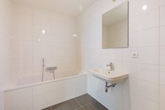 For rent: Barajasweg 80, 1043 CP Amsterdam