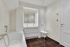 For sale:Laurierstraat 208, 1016 PT Amsterdam - Photo