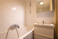 Rented subject to conditions: Paramaribostraat 41-1, 1058 VG Amsterdam