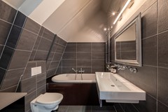 For sale: Frederiksstraat 37-3, 1054 LB Amsterdam