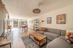 Onder bod: Kinkerstraat 71C, 1053DG Amsterdam