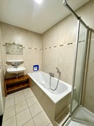 For rent: Van Oldenbarneveldtstraat, 1052 KC Amsterdam