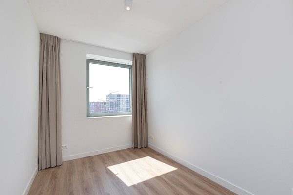 NDSM-Straat, 1033 NA Amsterdam - 