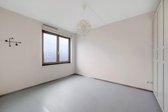 For rent: Van Kinsbergenstraat 154, 1057 PT Amsterdam