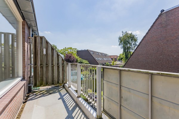 Medium property photo - Albert Rousselstraat 45, 2551 ZN Den Haag