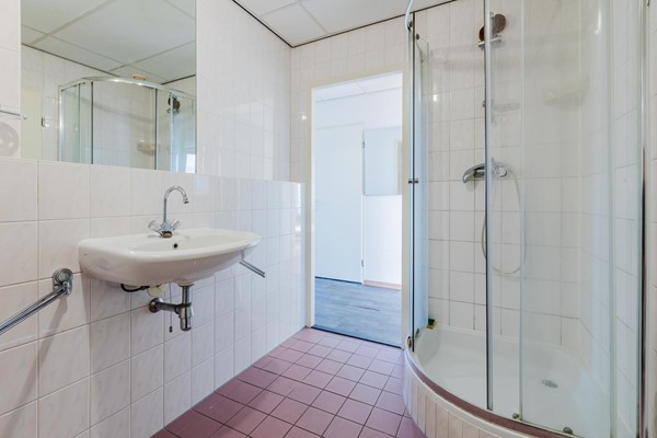Medium property photo - Burgwal 106, 5341 CS Oss