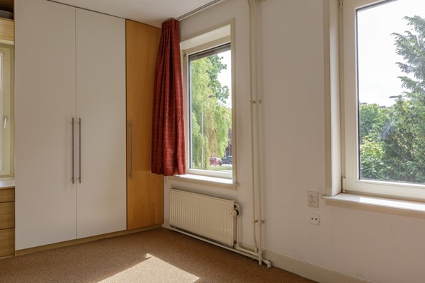 Medium property photo - Hugo van Rijkenlaan 17, 2612 JP Delft