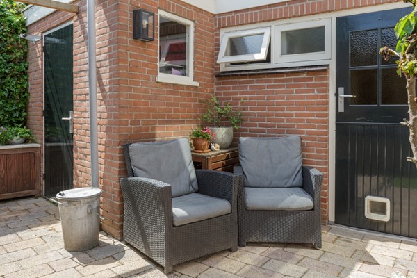 Medium property photo - Hugo van Rijkenlaan 17, 2612 JP Delft