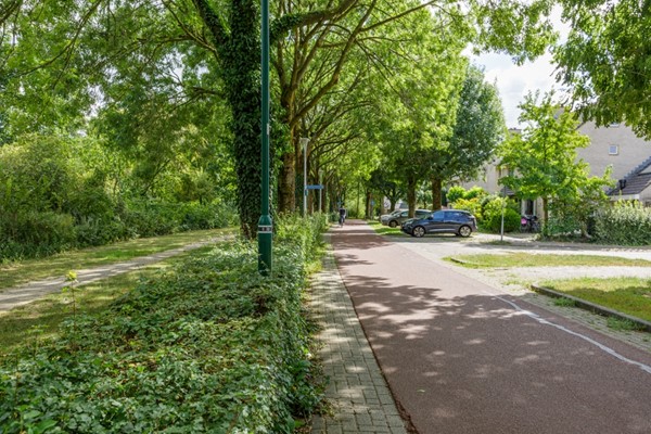 Medium property photo - Troubadoursborch 61, 3992 BE Houten