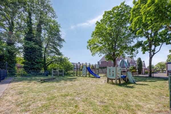 Medium property photo - Munnikenweg 46, 3905 MJ Veenendaal